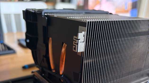 The cooling assembly inside the dedicated SteamOS and AMD test machine